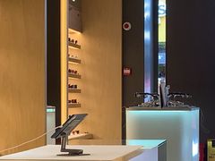 -茂昌眼镜(南京东路店)