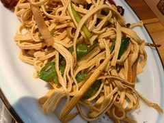 -山河屯铁锅炖·非遗铁锅炖(华强北店)