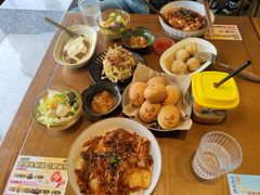 -暖食光·台式家庭餐厅·生日主题店(万达店)