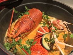 -弦月窗LUNETTE BY AMANDA(复兴路店)