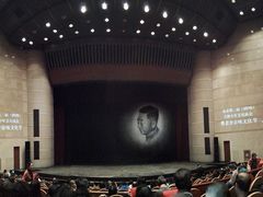 内景-天桥杂技剧场