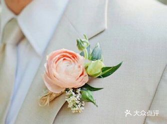 像是我们平时说的两用领的作用一样。到了十九世纪