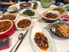 -院8里·小聚园老川菜(九眼桥店)