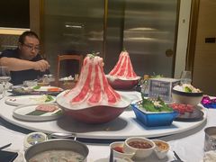 -红鼎豆捞·非遗鲍皇汤火锅(宝丰路店)