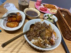 -暖食光·台式家庭餐厅·生日主题店(万达店)