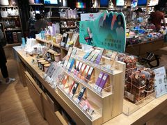 -九木杂物社(恒隆广场店)
