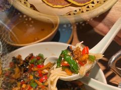 -吃饭皇帝大土家民族菜(正大广场店)