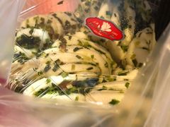 -白玉兰食品甜凤店(合生汇店)