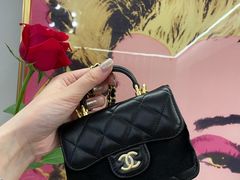 -CHANEL(恒隆广场店)
