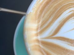 -UNI UNI(环亚凯瑟琳店)