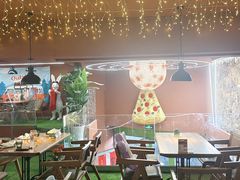 -Dragon Pizza•圆脸龙披萨·牛排餐厅