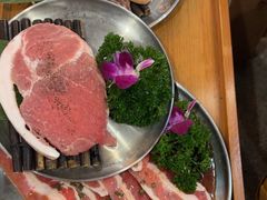 -明洞阿姨·韩式酱蟹烤肉·创意料理(三元桥店)