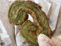 抹茶中蝴蝶酥-上海哈尔滨食品厂(长宁龙之梦购物公园店)