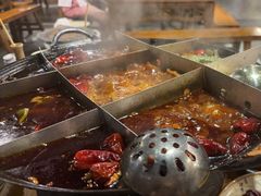 -白乐天毛肚火锅馆(南滨路店)