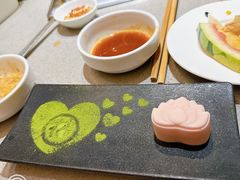 -海底捞火锅(新松江路生日主题店)