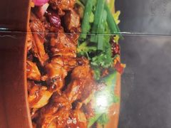 -胡须佬鸡煲四季火锅店(石厦西村直营店)