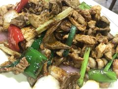 葱姜炒猪杂-标记美食新鲜猪杂(兴南大道店)