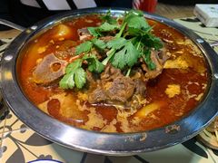 千岛湖土家暖锅-新凯旋烧烤·燕姐千岛湖土菜