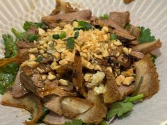 -莲餐厅·湖北菜·潜江小龙虾店(愚园路店)