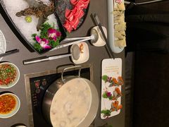 -捞王锅物料理(上海世茂广场店)