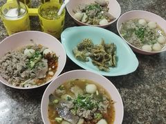 -榮泰米粉湯(Left Shop)