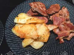 唐拉雅秀思创-唐拉雅秀酒店-西锦汇空中BBQ·思创餐厅