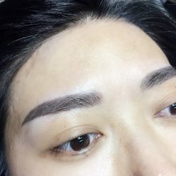 -百秀名媛纹绣美学护肤中心