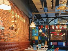 -哈尔滨烧烤·山河村铁锅炖(交大店)