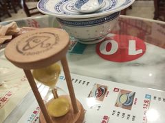 -广信牛奶甜品世家(台东店)