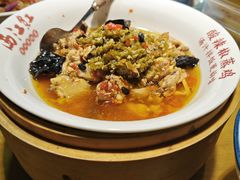 仙庾岭酸辣椒蒸鸡-西江红·株洲本地菜(滨江南路店)