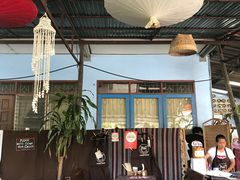 -Tikky Cafe