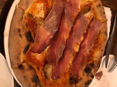 烟熏火腿芝士披萨-La Tavernetta(Bar à Vin)(乌鲁木齐路店)