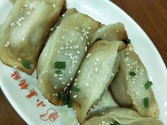-小姜锅贴(凤凰街店)