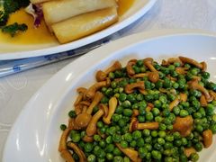 -鑫巴蜀小镇 · 水煮鱼专研店(玉桥店)