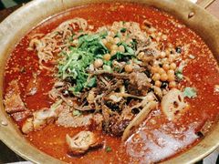 -张翻越·川渝冒菜·武汉黑鸭煲(城北万象城店)