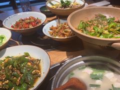 -吃饭皇帝大·土家民族菜(武陵源店)
