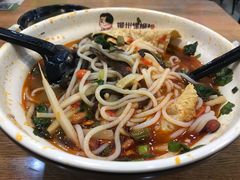 -螺小胖柳州螺蛳粉(钟楼总店)