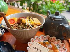 -啢啢茶寮(芳华横街店)