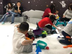 -MINI MARS KIDS CLUB亲子家庭中心(长宁天山店)