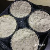 新鲜玉米、白糖、炼乳、食用油、水、酵母