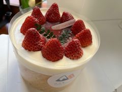 -山与蓝蛋糕(勒泰店)