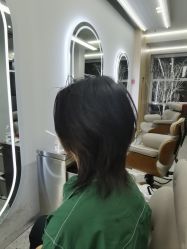 -D.G造型·烫发染发接发