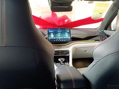 -比亚迪上海弘仁4S(杨浦店)