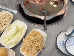 -光头药膳鸡(莱茵小镇店)