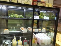 面包甜点陈列柜-喜茶(南昌王府井店)