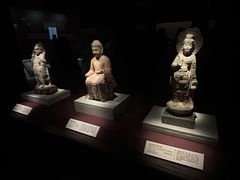 -敦煌石窟文物保护研究陈列中心