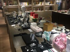-光海书局(南京东路第一百货店)
