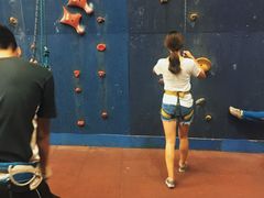 -山之巅攀岩馆(太古城店)