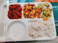-荷园一餐厅