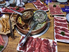 -牛村来人潮汕牛肉火锅(西单店)